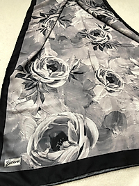 Güllü desen soft şal