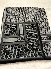 Dior çift taraflı şal