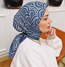 Desenli organic eşarp