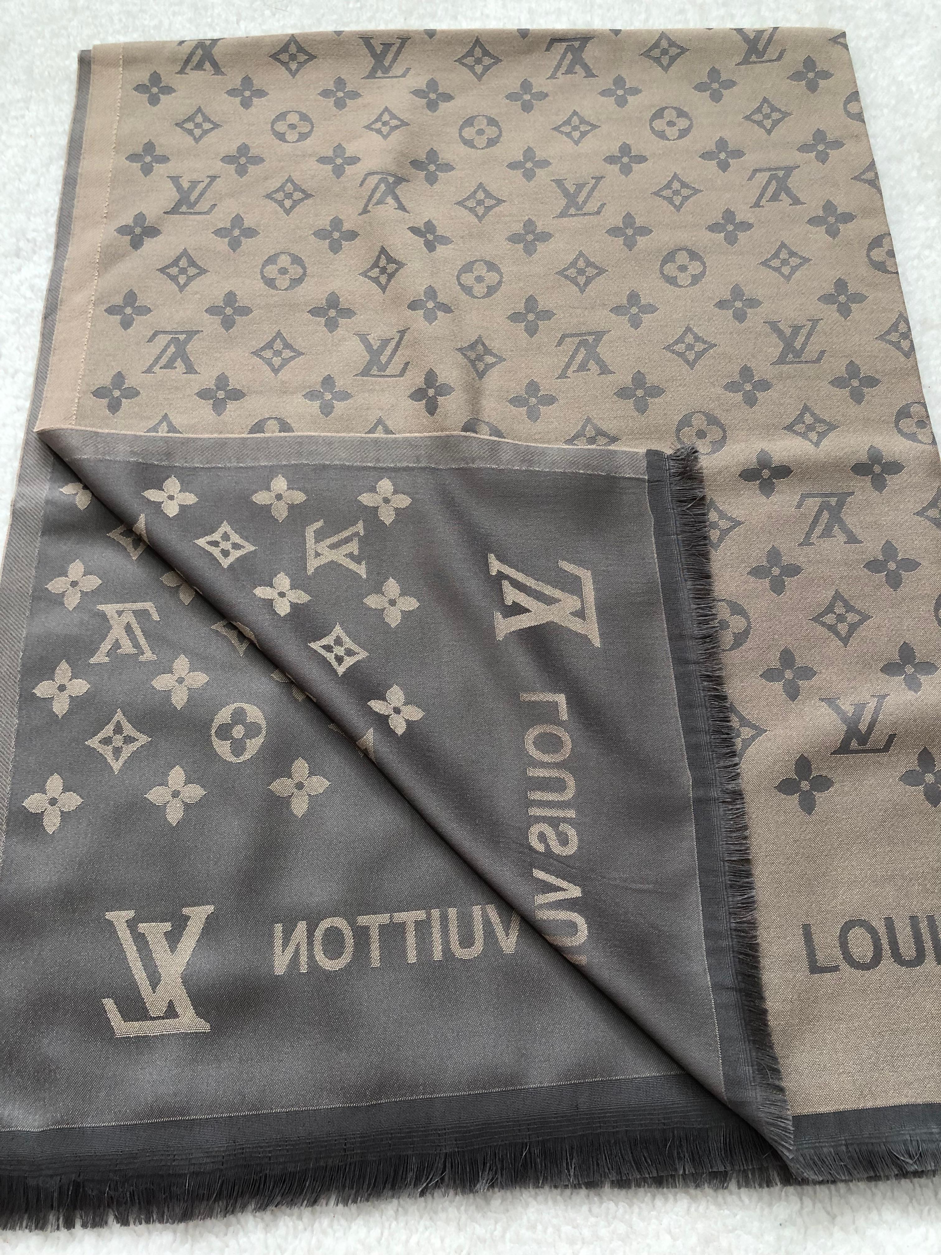 Louis vuitton çift taraflı şal