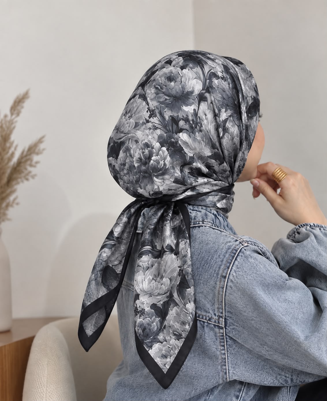 Desenli organic eşarp
