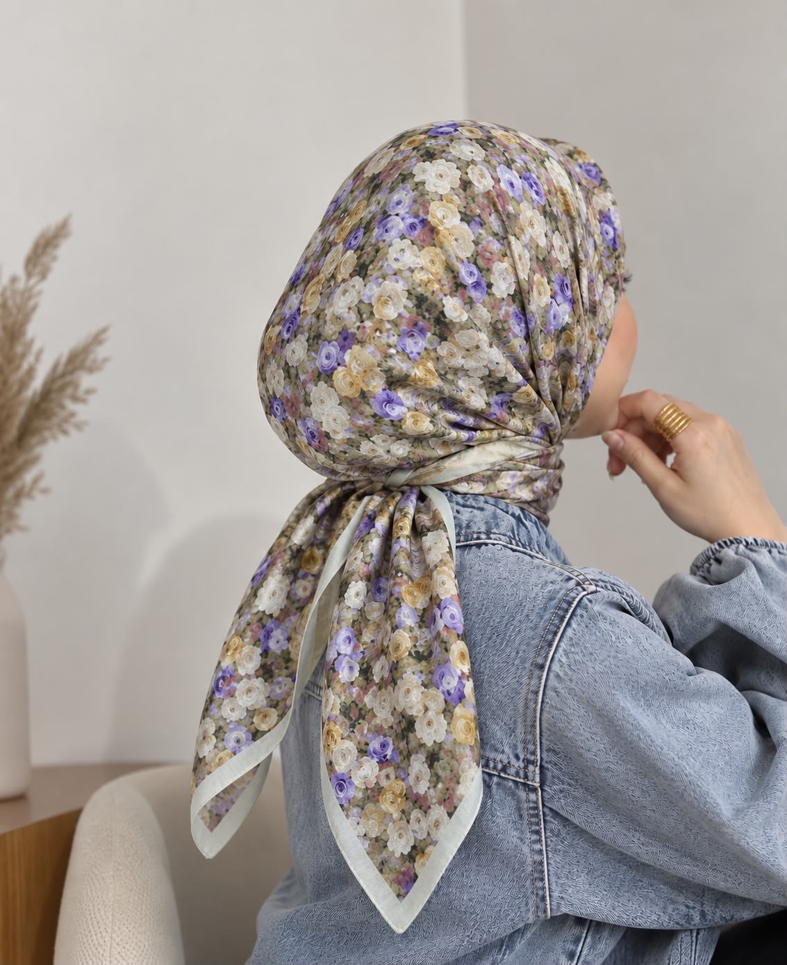 Desenli organic eşarp