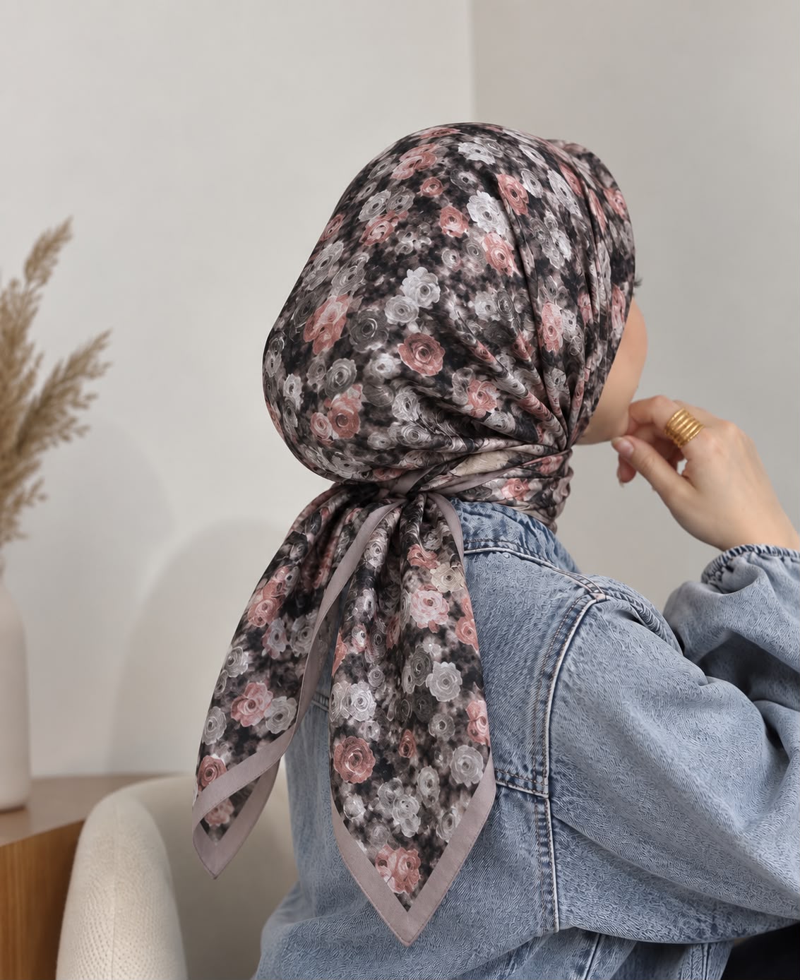 Desenli organic eşarp
