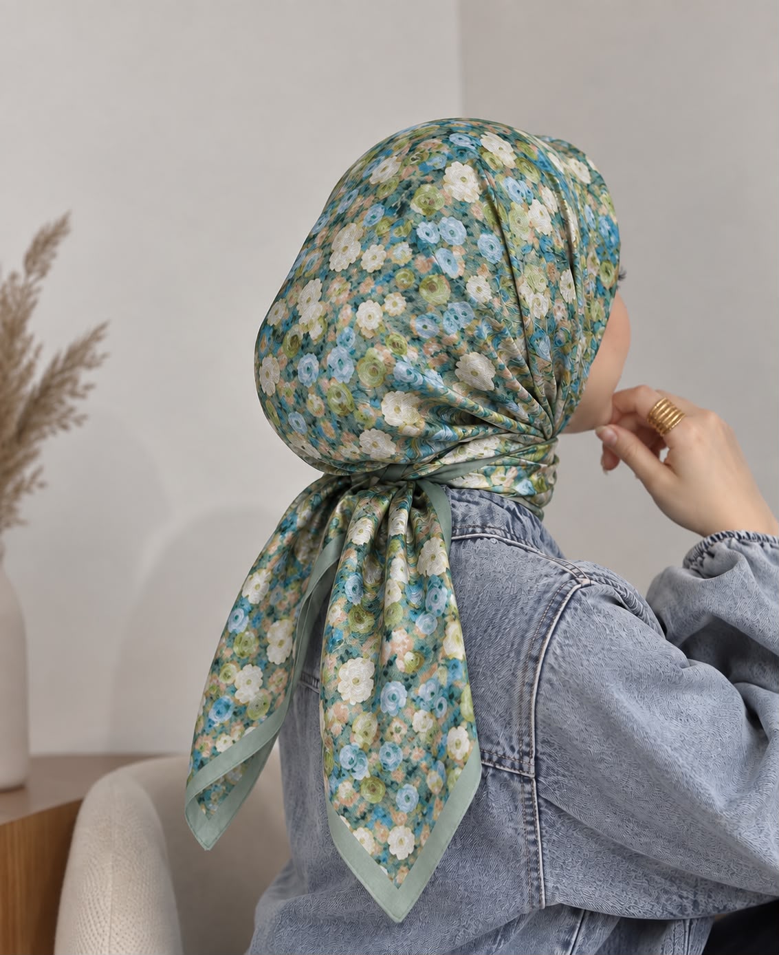 Desenli organic eşarp