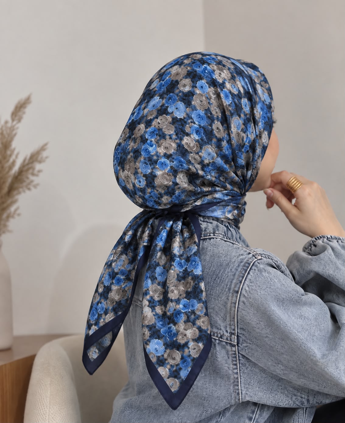 Desenli organic eşarp