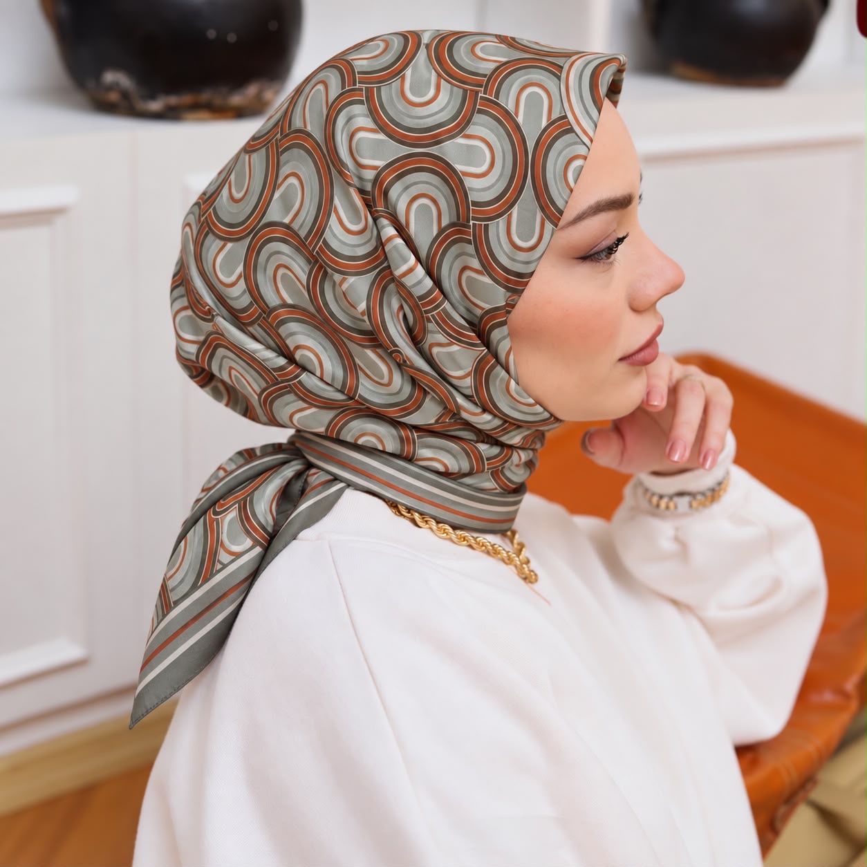 Desenli organic eşarp