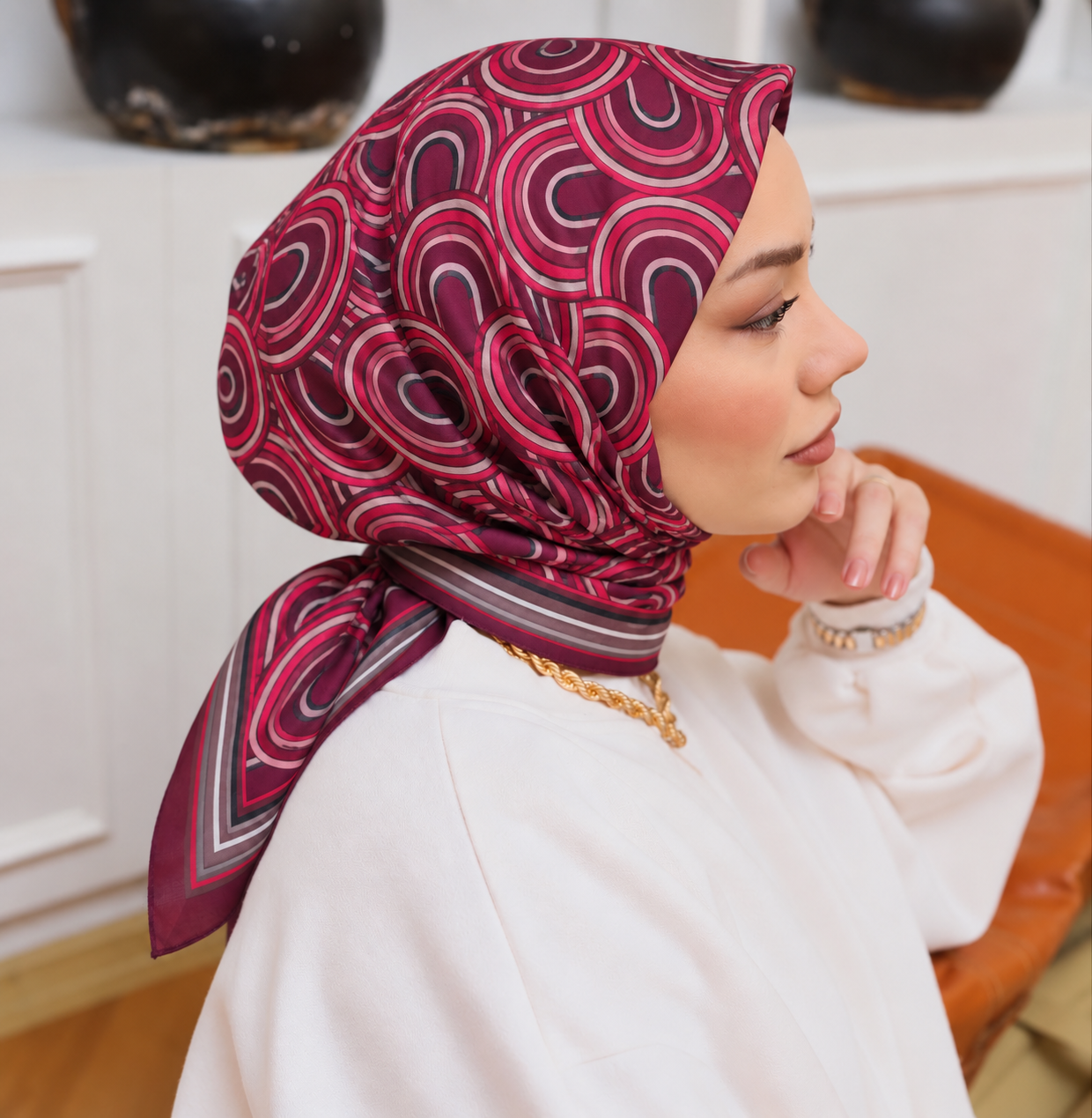 Desenli organic eşarp