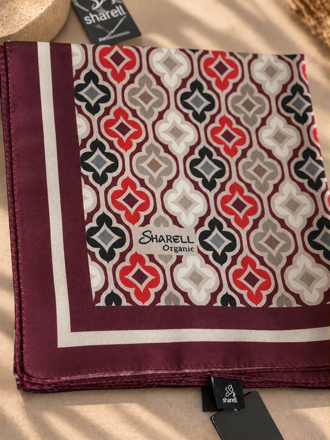 Desenli organic eşarp